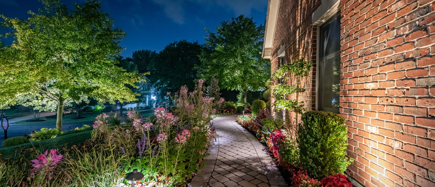 landscape lighting installation company near me in Arlington Heights, IL